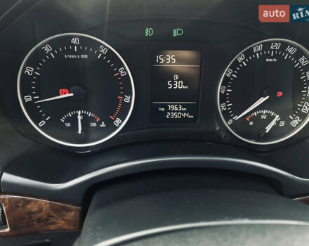 Черный Шкода Октавия, объемом двигателя 1.8 л и пробегом 230 тыс. км за 8200 $, фото 14 на Automoto.ua