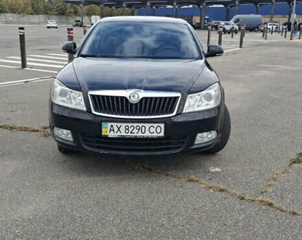 Черный Шкода Октавия, объемом двигателя 1.8 л и пробегом 236 тыс. км за 9000 $, фото 5 на Automoto.ua