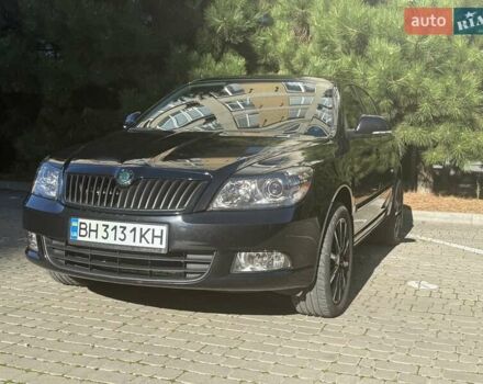 Шкода Октавія 2012 у Одесі на Automoto.ua Чорний Шкода Октавія, об'ємом двигуна 1.97 л та пробігом 41 тис. км за 16200 $, фото 1 на Automoto.ua