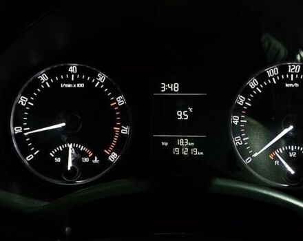 Черный Шкода Октавия, объемом двигателя 1.6 л и пробегом 191 тыс. км за 8200 $, фото 5 на Automoto.ua