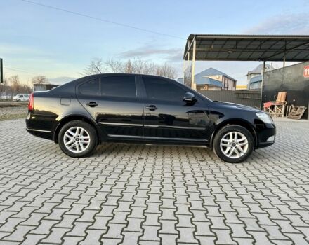 Черный Шкода Октавия, объемом двигателя 1.8 л и пробегом 209 тыс. км за 8600 $, фото 3 на Automoto.ua