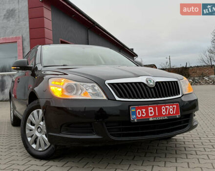 Черный Шкода Октавия, объемом двигателя 1.6 л и пробегом 188 тыс. км за 7999 $, фото 7 на Automoto.ua
