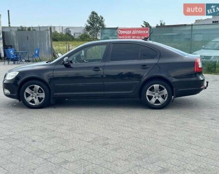 Шкода Октавия 2012 в Львове на Automoto.ua Черный Шкода Октавия, объемом двигателя 1.6 л и пробегом 283 тыс. км за 8300 $, фото 3 на Automoto.ua