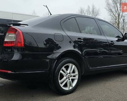 Чорний Шкода Октавія, об'ємом двигуна 2 л та пробігом 240 тис. км за 10900 $, фото 1 на Automoto.ua