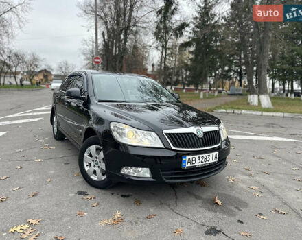 Черный Шкода Октавия, объемом двигателя 1.6 л и пробегом 175 тыс. км за 8300 $, фото 1 на Automoto.ua