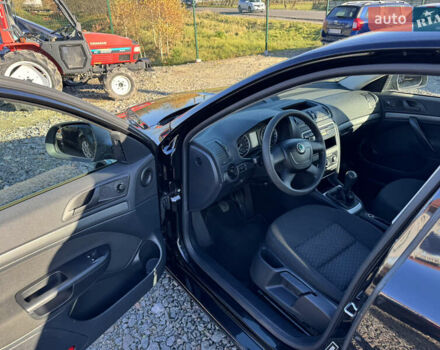 Черный Шкода Октавия, объемом двигателя 1.6 л и пробегом 176 тыс. км за 9300 $, фото 8 на Automoto.ua