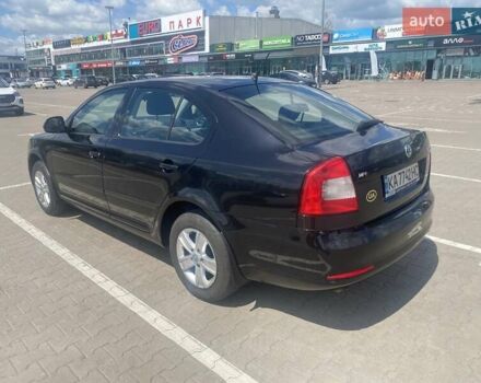 Шкода Октавия 2012 в Киеве на Automoto.ua Черный Шкода Октавия, объемом двигателя 1.6 л и пробегом 252 тыс. км за 9300 $, фото 2 на Automoto.ua