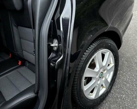 Черный Шкода Октавия, объемом двигателя 1.8 л и пробегом 215 тыс. км за 9400 $, фото 140 на Automoto.ua