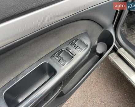 Черный Шкода Октавия, объемом двигателя 1.8 л и пробегом 159 тыс. км за 7990 $, фото 15 на Automoto.ua