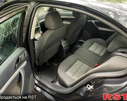 Черный Шкода Октавия, объемом двигателя 1.8 л и пробегом 230 тыс. км за 7200 $, фото 3 на Automoto.ua