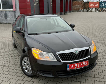 Черный Шкода Октавия, объемом двигателя 1.6 л и пробегом 188 тыс. км за 7999 $, фото 8 на Automoto.ua