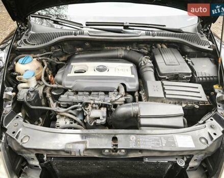 Черный Шкода Октавия, объемом двигателя 1.8 л и пробегом 156 тыс. км за 8500 $, фото 9 на Automoto.ua