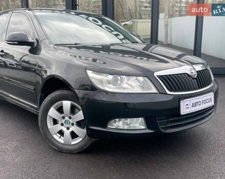 Черный Шкода Октавия, объемом двигателя 1.8 л и пробегом 159 тыс. км за 7990 $, фото 1 на Automoto.ua