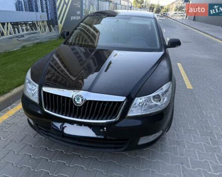 Чорний Шкода Октавія, об'ємом двигуна 1.6 л та пробігом 240 тис. км за 5700 $, фото 6 на Automoto.ua