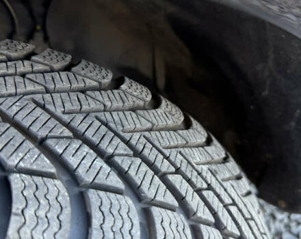 Черный Шкода Октавия, объемом двигателя 1.6 л и пробегом 176 тыс. км за 9300 $, фото 9 на Automoto.ua