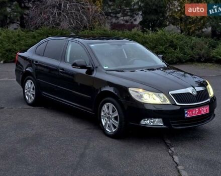 Черный Шкода Октавия, объемом двигателя 1.8 л и пробегом 215 тыс. км за 9400 $, фото 37 на Automoto.ua