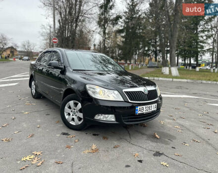 Черный Шкода Октавия, объемом двигателя 1.6 л и пробегом 175 тыс. км за 8300 $, фото 2 на Automoto.ua