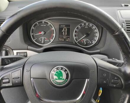 Черный Шкода Октавия, объемом двигателя 1.8 л и пробегом 207 тыс. км за 8100 $, фото 11 на Automoto.ua