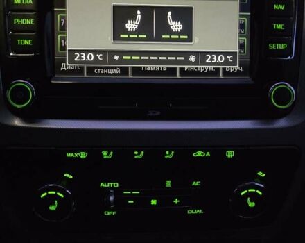 Черный Шкода Октавия, объемом двигателя 1.8 л и пробегом 215 тыс. км за 9400 $, фото 114 на Automoto.ua