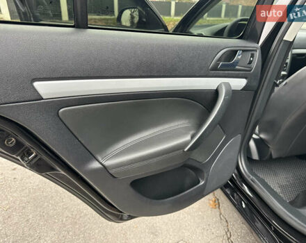 Черный Шкода Октавия, объемом двигателя 1.6 л и пробегом 175 тыс. км за 8300 $, фото 35 на Automoto.ua