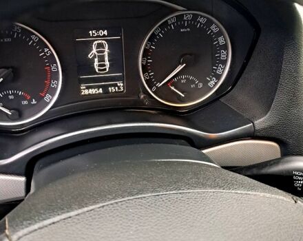 Чорний Шкода Октавія, об'ємом двигуна 2 л та пробігом 285 тис. км за 9700 $, фото 4 на Automoto.ua