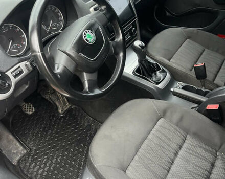 Шкода Октавія 2012 у Тальном на Automoto.ua Чорний Шкода Октавія, об'ємом двигуна 1.8 л та пробігом 325 тис. км за 7300 $, фото 12 на Automoto.ua