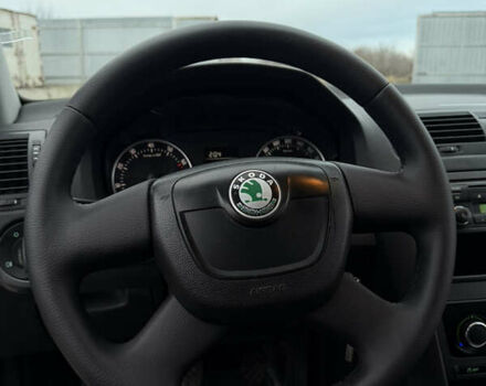 Черный Шкода Октавия, объемом двигателя 1.6 л и пробегом 188 тыс. км за 7999 $, фото 36 на Automoto.ua