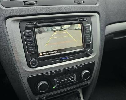 Чорний Шкода Октавія, об'ємом двигуна 2 л та пробігом 240 тис. км за 10900 $, фото 19 на Automoto.ua