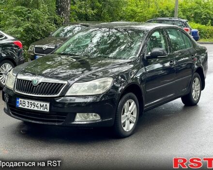 Черный Шкода Октавия, объемом двигателя 1.8 л и пробегом 230 тыс. км за 7200 $, фото 4 на Automoto.ua