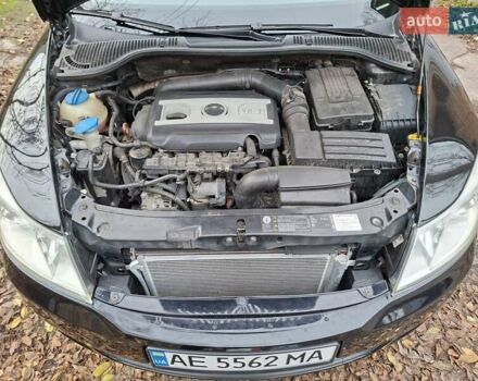 Черный Шкода Октавия, объемом двигателя 1.8 л и пробегом 173 тыс. км за 9400 $, фото 5 на Automoto.ua