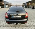 Черный Шкода Октавия, объемом двигателя 1.8 л и пробегом 209 тыс. км за 8600 $, фото 5 на Automoto.ua