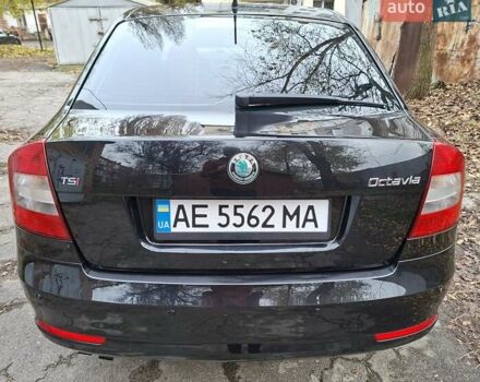 Черный Шкода Октавия, объемом двигателя 1.8 л и пробегом 173 тыс. км за 9400 $, фото 3 на Automoto.ua