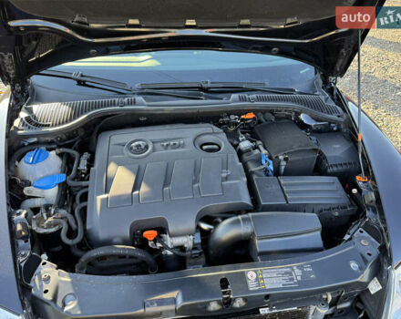 Черный Шкода Октавия, объемом двигателя 1.6 л и пробегом 176 тыс. км за 9300 $, фото 24 на Automoto.ua