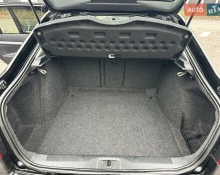 Черный Шкода Октавия, объемом двигателя 1.6 л и пробегом 175 тыс. км за 8300 $, фото 38 на Automoto.ua