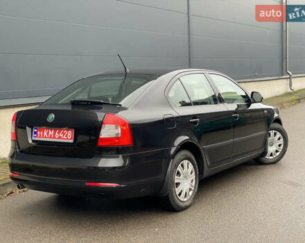 Чорний Шкода Октавія, об'ємом двигуна 1.6 л та пробігом 183 тис. км за 7999 $, фото 18 на Automoto.ua