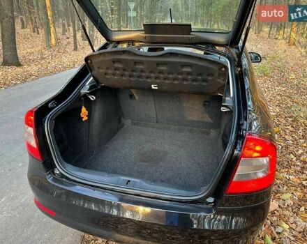 Чорний Шкода Октавія, об'ємом двигуна 1.8 л та пробігом 143 тис. км за 10300 $, фото 11 на Automoto.ua