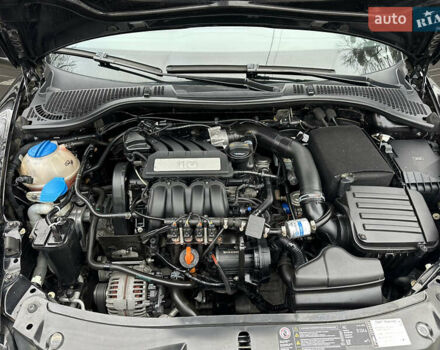 Черный Шкода Октавия, объемом двигателя 1.6 л и пробегом 175 тыс. км за 8300 $, фото 51 на Automoto.ua