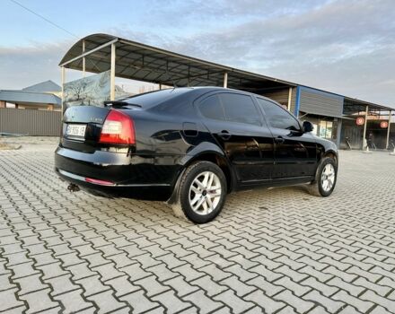 Черный Шкода Октавия, объемом двигателя 1.8 л и пробегом 209 тыс. км за 8600 $, фото 4 на Automoto.ua
