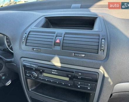 Черный Шкода Октавия, объемом двигателя 1.6 л и пробегом 176 тыс. км за 9300 $, фото 15 на Automoto.ua