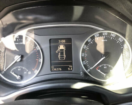 Черный Шкода Октавия, объемом двигателя 1.6 л и пробегом 236 тыс. км за 8500 $, фото 2 на Automoto.ua