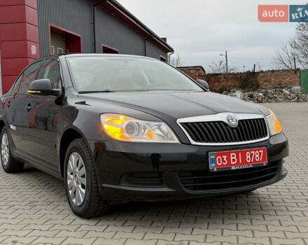 Черный Шкода Октавия, объемом двигателя 1.6 л и пробегом 188 тыс. км за 7999 $, фото 9 на Automoto.ua