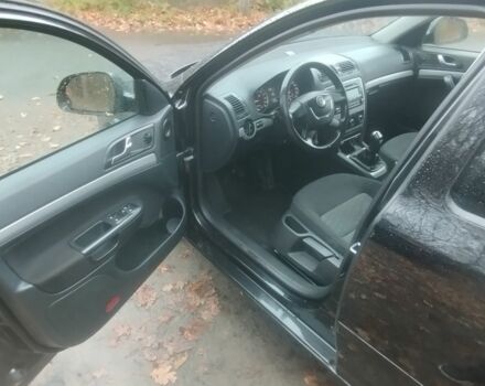 Черный Шкода Октавия, объемом двигателя 1.9 л и пробегом 284 тыс. км за 6900 $, фото 6 на Automoto.ua