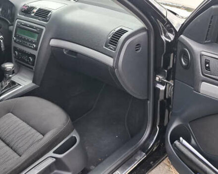 Черный Шкода Октавия, объемом двигателя 1.8 л и пробегом 236 тыс. км за 9000 $, фото 11 на Automoto.ua