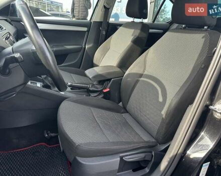 Черный Шкода Октавия, объемом двигателя 1.6 л и пробегом 300 тыс. км за 9790 $, фото 19 на Automoto.ua