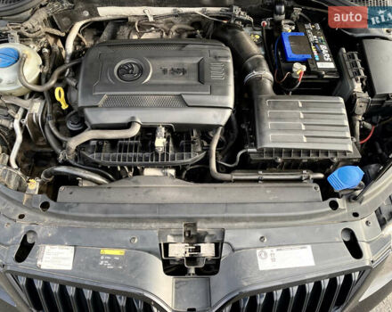 Чорний Шкода Октавія, об'ємом двигуна 1.8 л та пробігом 212 тис. км за 10500 $, фото 9 на Automoto.ua