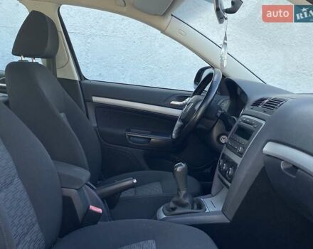 Шкода Октавия 2013 в Вознесенске на Automoto.ua Черный Шкода Октавия, объемом двигателя 1.4 л и пробегом 232 тыс. км за 6900 $, фото 3 на Automoto.ua