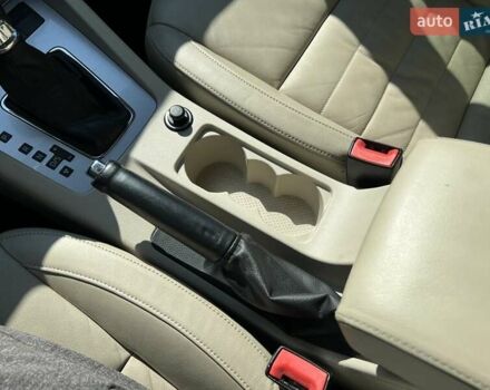 Черный Шкода Октавия, объемом двигателя 1.97 л и пробегом 220 тыс. км за 12300 $, фото 4 на Automoto.ua