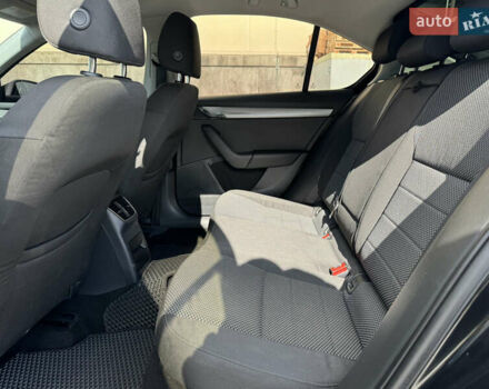 Шкода Октавия 2013 в Львове на Automoto.ua Черный Шкода Октавия, объемом двигателя 1.4 л и пробегом 116 тыс. км за 8990 $, фото 11 на Automoto.ua