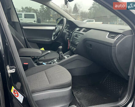 Черный Шкода Октавия, объемом двигателя 1.4 л и пробегом 224 тыс. км за 7400 $, фото 10 на Automoto.ua