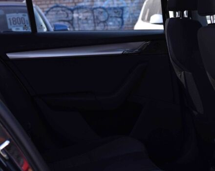 Черный Шкода Октавия, объемом двигателя 1.8 л и пробегом 199 тыс. км за 8999 $, фото 15 на Automoto.ua